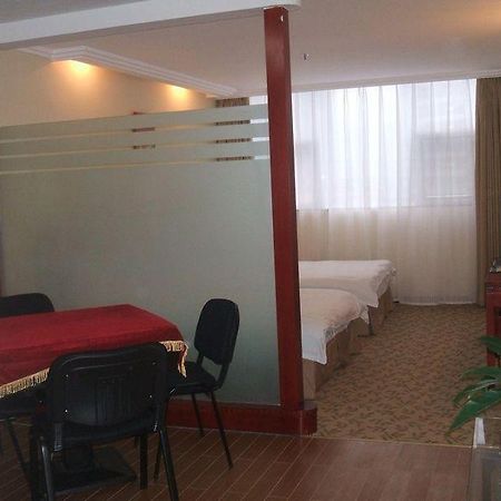 Greentree Inn Guiyang Penshuichi Business Hotel المظهر الخارجي الصورة